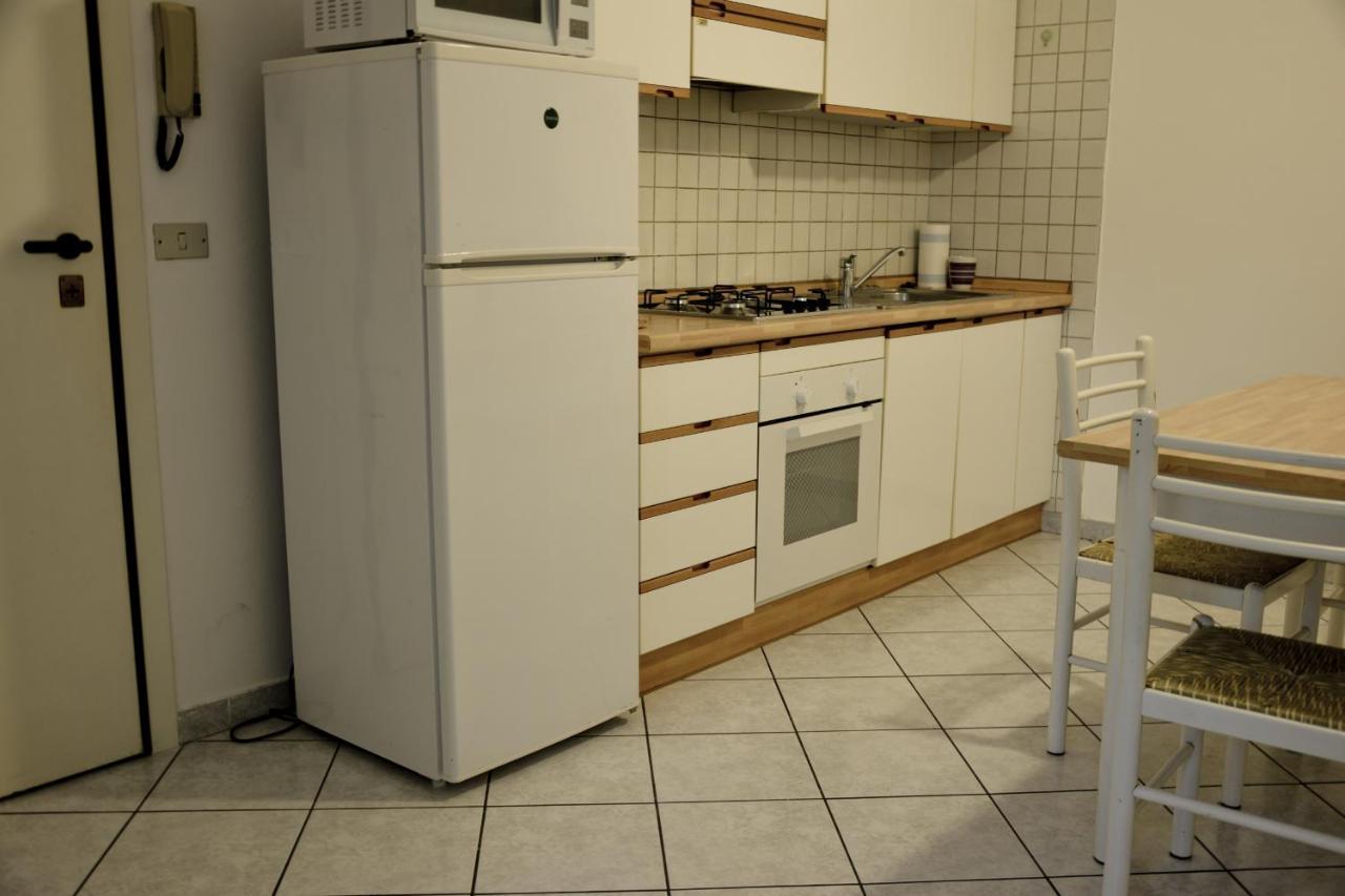 Appartamento Casa Giardino - Affitti Brevi Italia Римини Екстериор снимка